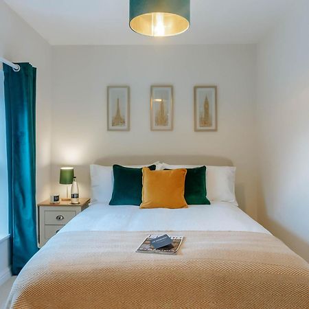 Mayfield Two - Central Harrogate Apartment ภายนอก รูปภาพ